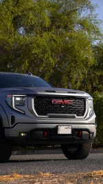 2023 GMC Sierra 1500 AT4 Black Widow - 2700 km