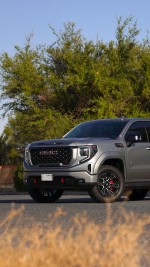 2023 GMC Sierra 1500 AT4 Black Widow - 2700 km