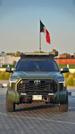 2022 Toyota Tundra SR5 - 60k km
