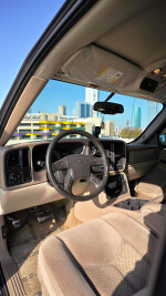 2004 Chevrolet Suburban 2500 Quadrasteer - 161k km