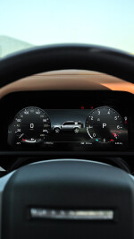 2025 Land Rover Defender 110 X-Dynamic HSE - 17k km