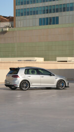 2016 Volkswagen Golf R - 98k km