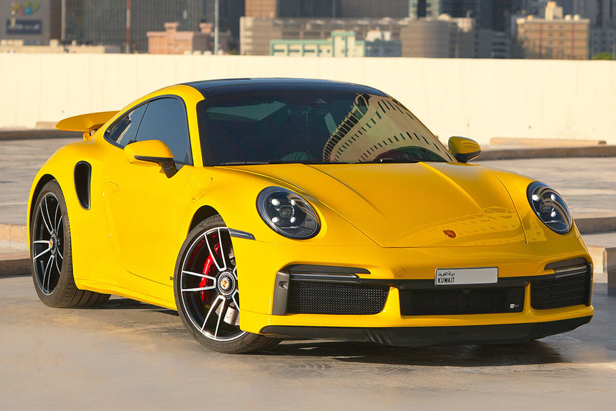 2023 Porsche 911 Turbo Coupe - 18k km