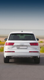 2019 Audi Q7 S-Line Quattro - 142k km