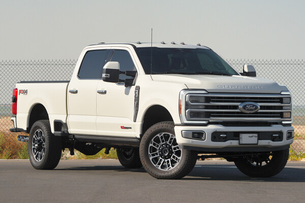 2023 Ford F-350 Super Duty Limited - 21k km