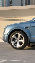 2019 Bentley Bentayga V8 - 43k km